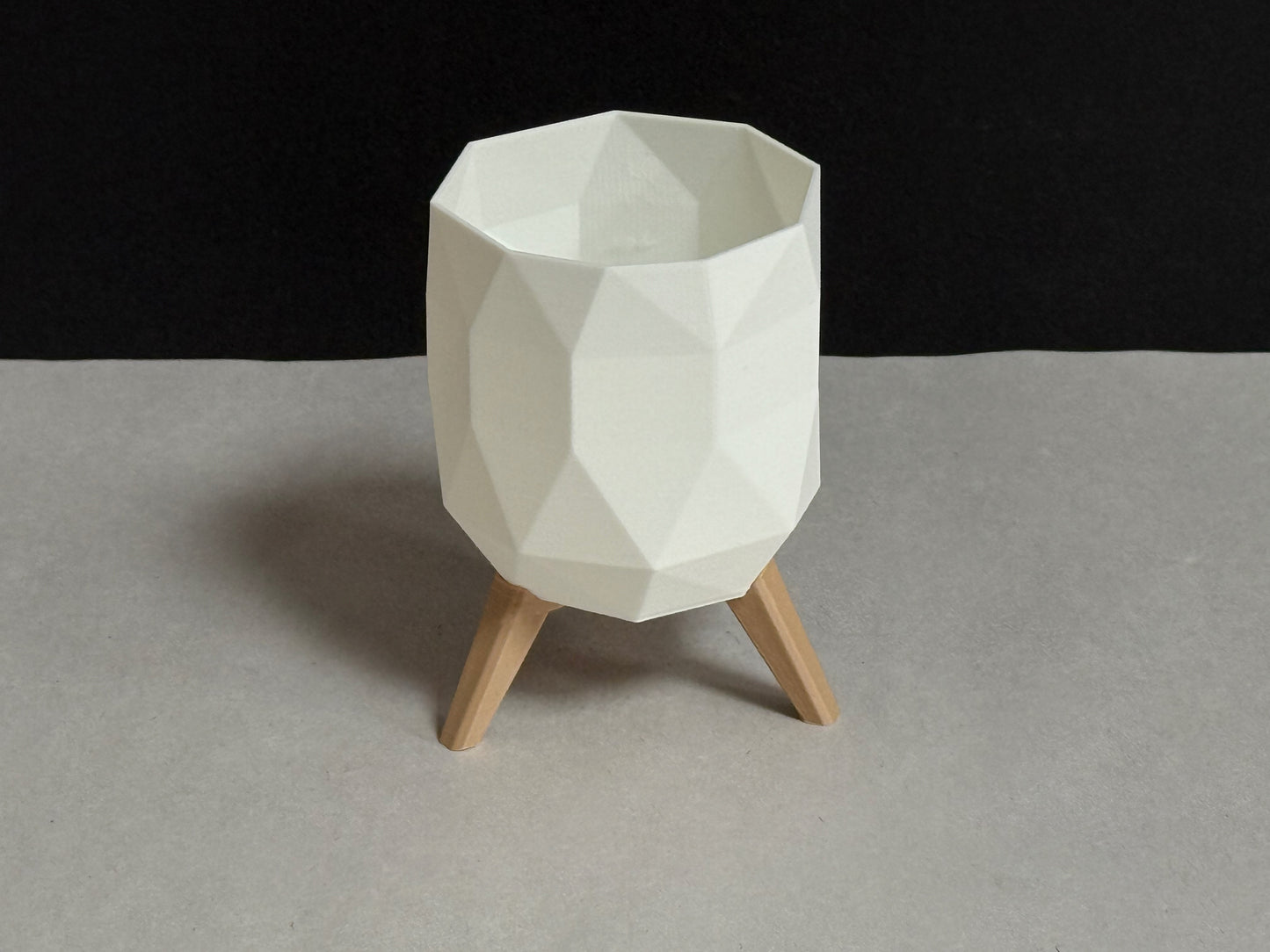 Blumentopf Low Poly Design